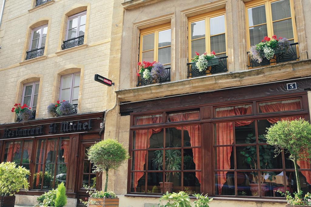 Le Saint Michel Hotel Sedan Exterior photo